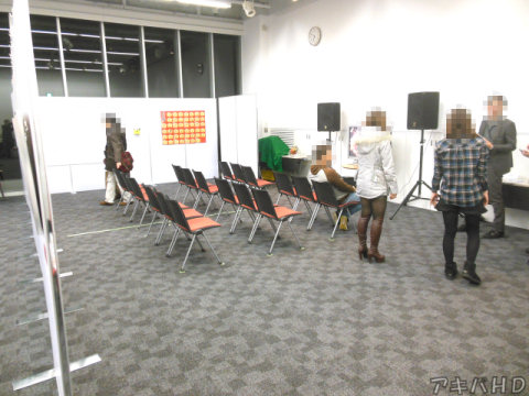 コミックアライブのサイン会も併設で開催(サイン会が行われていない時は自由に入場できる)